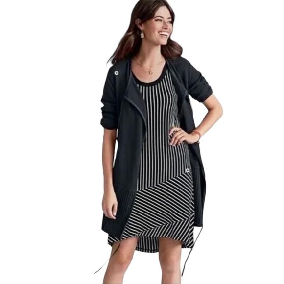 CAbi ATC Wink Dress (Style 5946) - Black/White - Medium - Picture 2 of 12